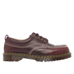Lowell Moc Toe